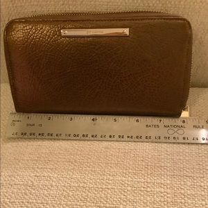Brahmin Wallet